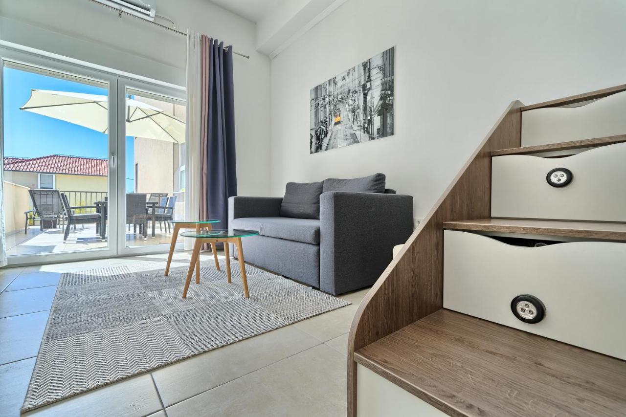 Modern Apartments With Sea View 150 Meters To Beach Kastela Exterior photo