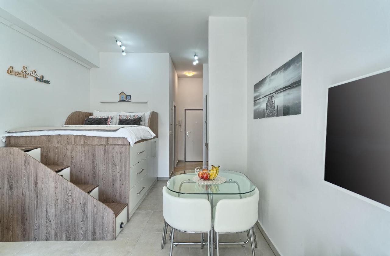 Modern Apartments With Sea View 150 Meters To Beach Kastela Exterior photo