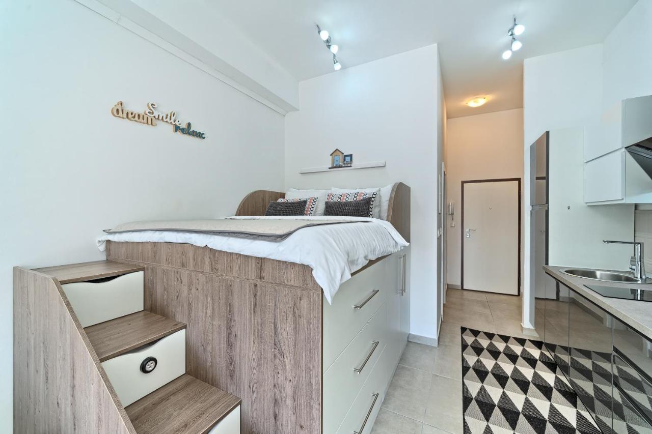 Modern Apartments With Sea View 150 Meters To Beach Kastela Exterior photo