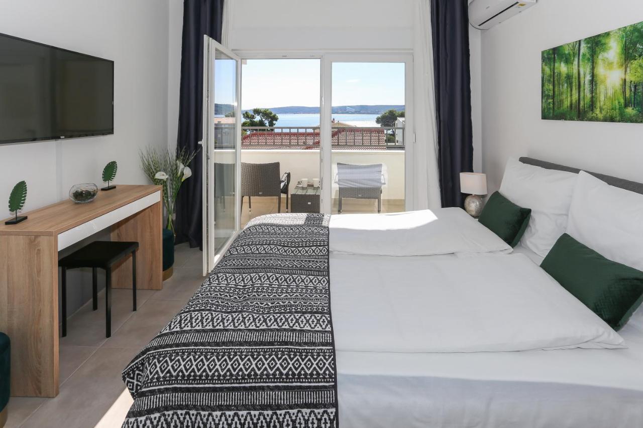 Modern Apartments With Sea View 150 Meters To Beach Kastela Exterior photo
